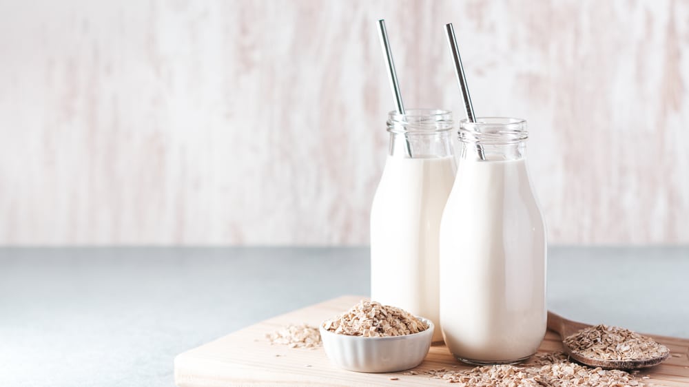 Non dairy oat milk